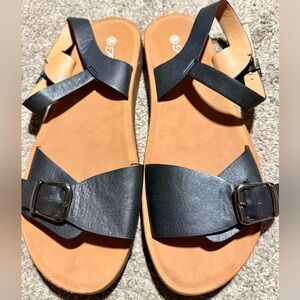 Forever Wide Width Black and Tan Minimalist Sandals